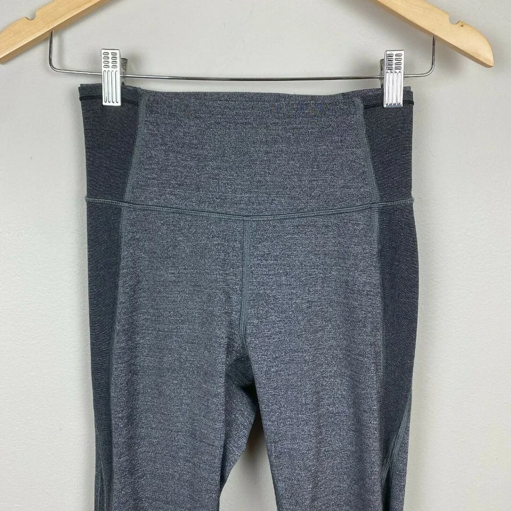 Lululemon Hit It Crop 4 Carbon Gray Sheer Cropped 24.5